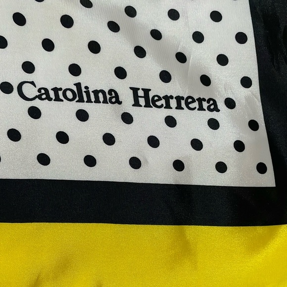 Carolina Herrera Yellow and Black Polka Dot Scarf - Picture 2 of 12